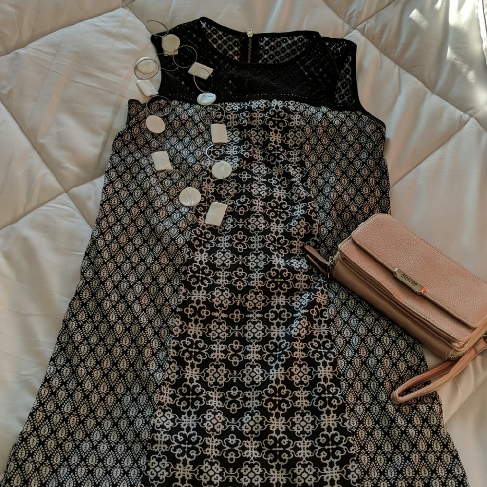 *4/$25* Sleeveless Short Black Dress